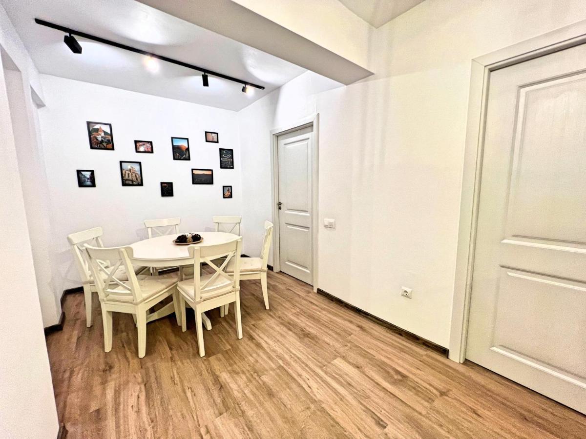 Peak Apartments Brasov Luaran gambar